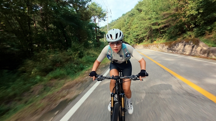 라이딩 유튜버 민디와 함께하는 힐링 여행,  자전거 탄 풍경 홍천편 25일 방송